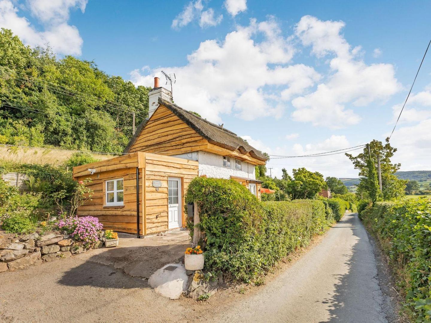 Elsies Cottage Pontesbury ภายนอก รูปภาพ