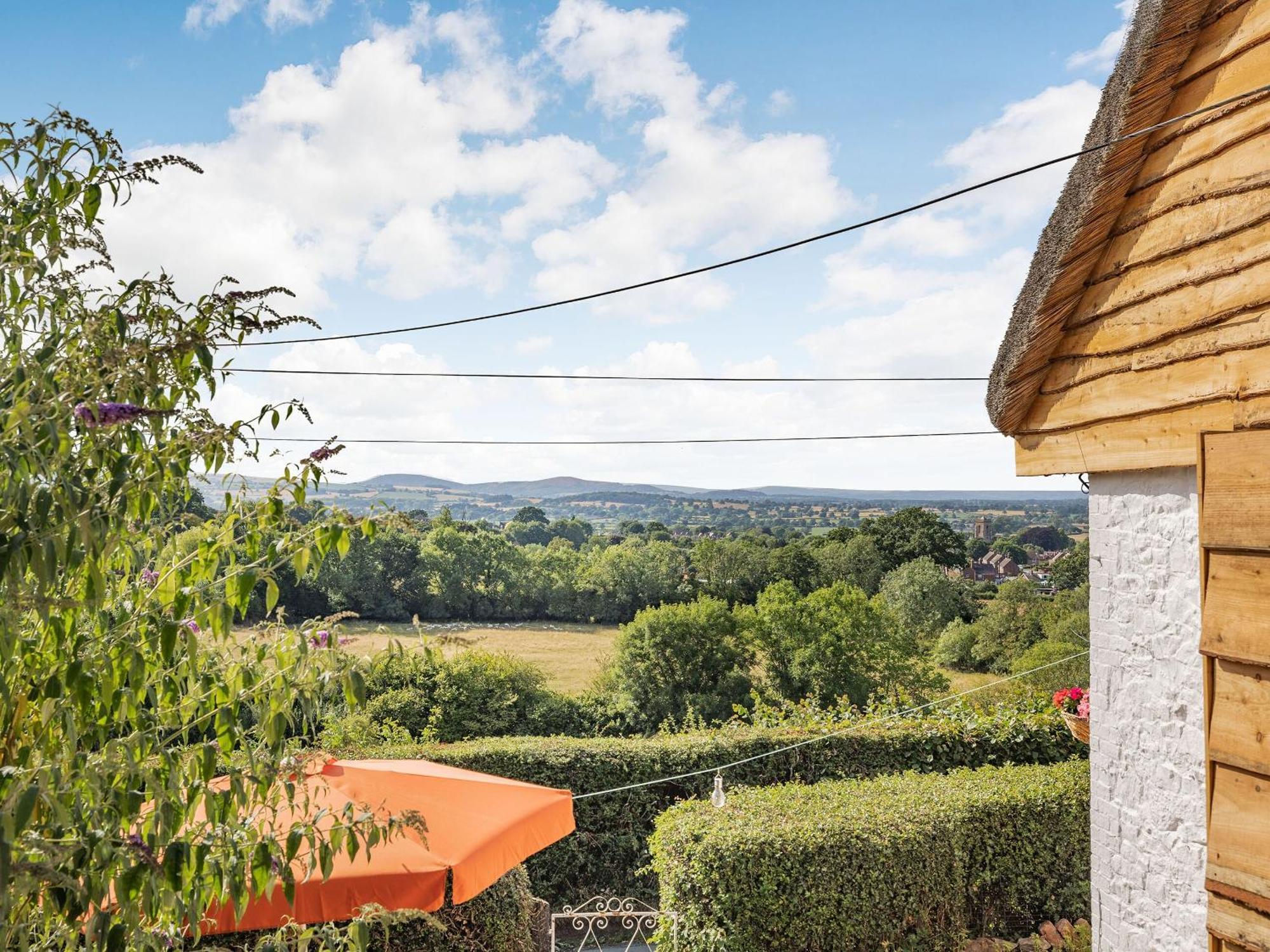 Elsies Cottage Pontesbury ภายนอก รูปภาพ